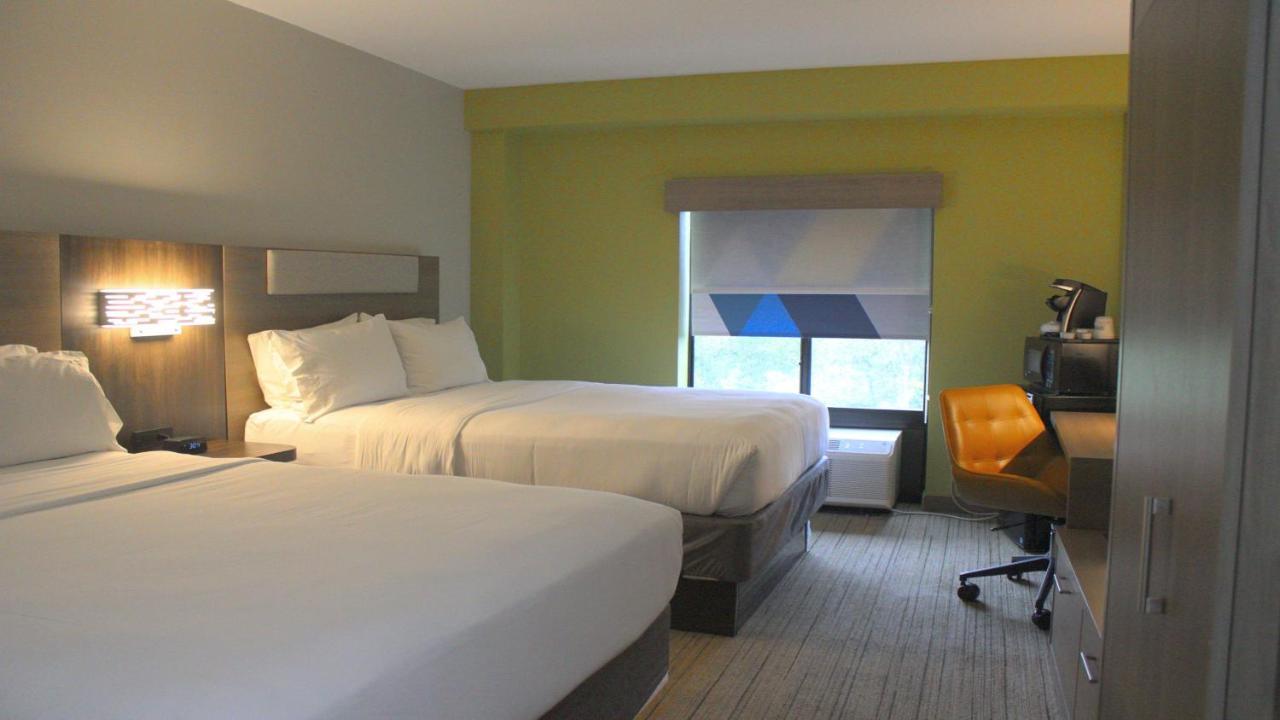 Holiday Inn Express & Suites Wilson-Downtown By Ihg Екстериор снимка