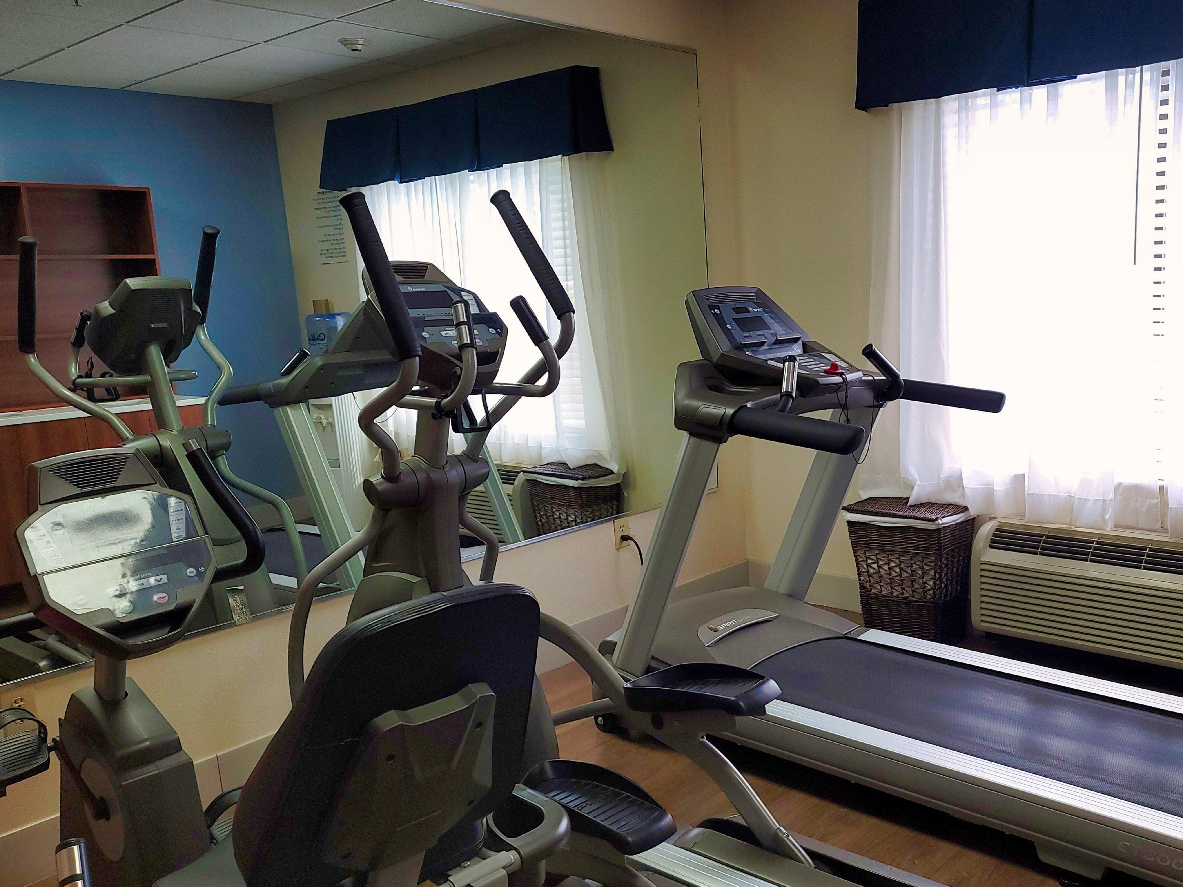 Holiday Inn Express & Suites Wilson-Downtown By Ihg Екстериор снимка