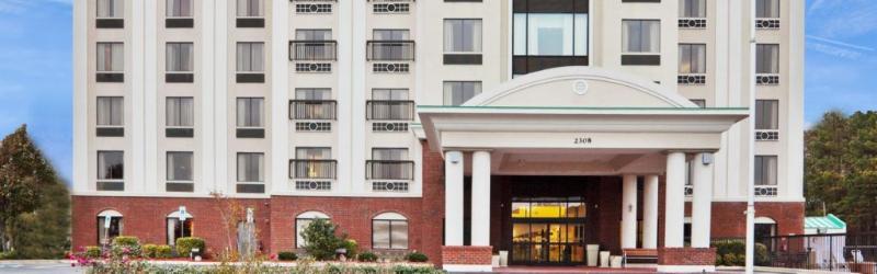 Holiday Inn Express & Suites Wilson-Downtown By Ihg Екстериор снимка