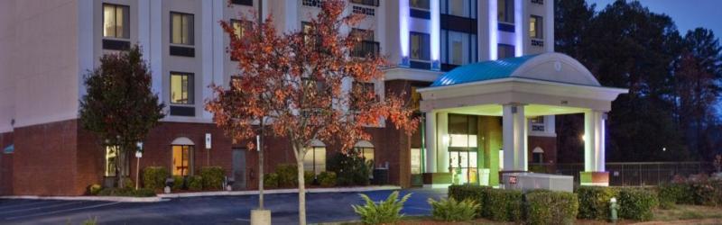 Holiday Inn Express & Suites Wilson-Downtown By Ihg Екстериор снимка
