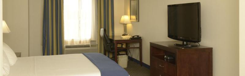 Holiday Inn Express & Suites Wilson-Downtown By Ihg Екстериор снимка