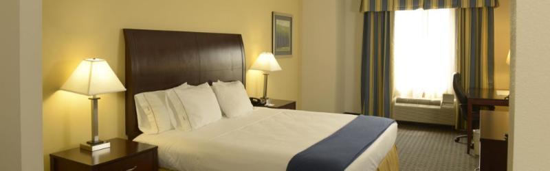 Holiday Inn Express & Suites Wilson-Downtown By Ihg Екстериор снимка